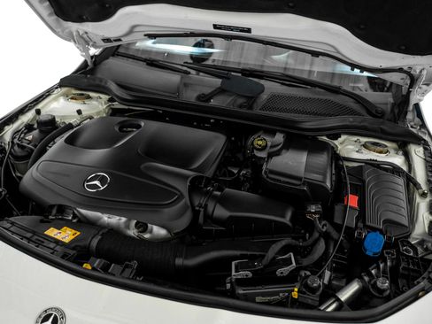 Used 2018 Mercedes-Benz CLA 250 image 47
