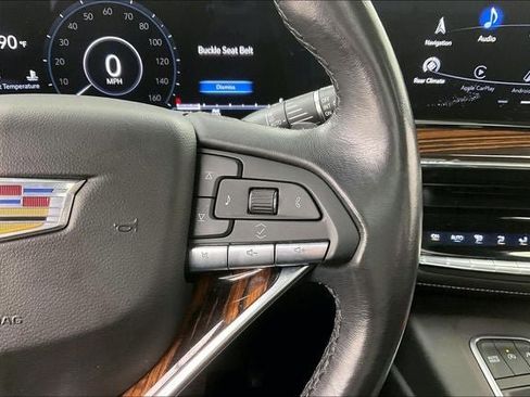 Used 2021 Cadillac Escalade Premium Luxury w/ Performance Package AWD/4WD image 24