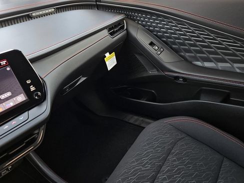 New 2026 Dodge Charger R/T AWD/4WD image 19
