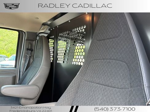 Used 2024 GMC Savana 2500 w/ Driver Convenience Package RWD image 2