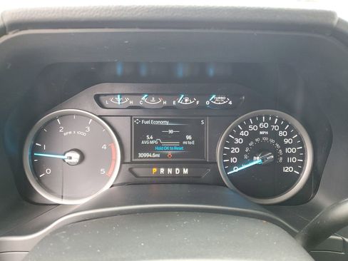 Used 2021 Ford F450 XLT w/ XLT Premium Package image 14