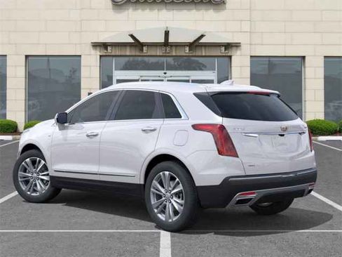 New 2026 Cadillac XT5 Premium Luxury AWD/4WD image 3