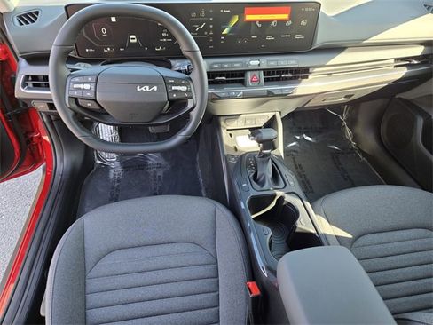 New 2025 Kia K4 EX image 22