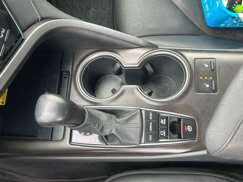 Used 2023 Toyota Camry XSE w/ Cold Weather Package image 14