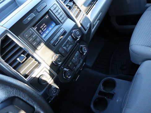 Used 2016 Ford F150 XLT w/ Equipment Group 301A Mid image 19