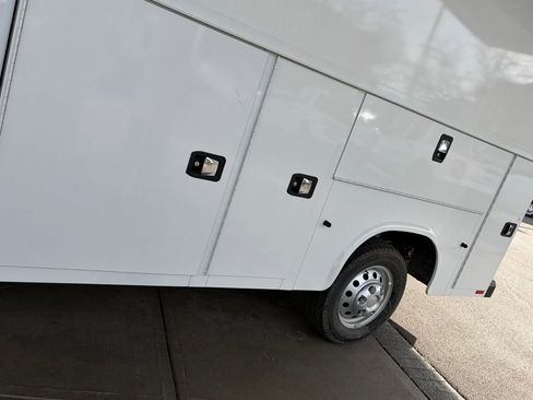 New 2024 Ford Transit 350 AWD w/ Interior Upgrade Package image 19