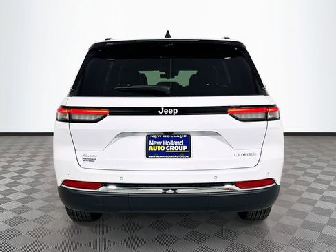 New 2025 Jeep Grand Cherokee Limited w/ Luxury Tech Group II image 5