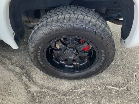 Used 2019 Chevrolet Silverado 1500 LTZ w/ LTZ Plus Package AWD/4WD image 7