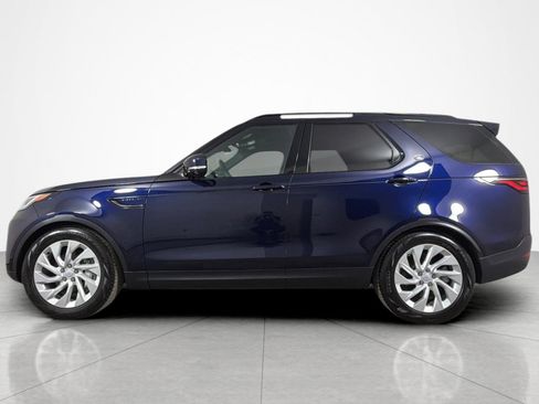Used 2023 Land Rover Discovery S AWD/4WD image 2