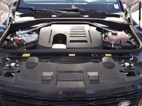 Used 2024 Land Rover Range Rover Sport Dynamic SE image 36