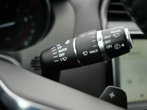 Used 2019 Jaguar F-PACE Prestige AWD/4WD image 30