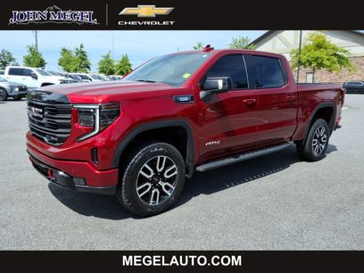 Certified 2025 GMC Sierra 1500 AT4 w/ AT4 Premium Package