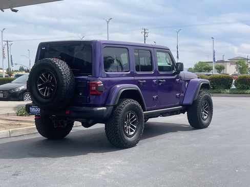 New 2026 Jeep Wrangler Unlimited Rubicon AWD/4WD image 10