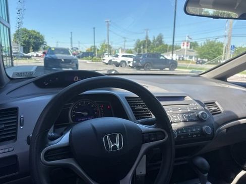 Used 2011 Honda Civic LX image 17