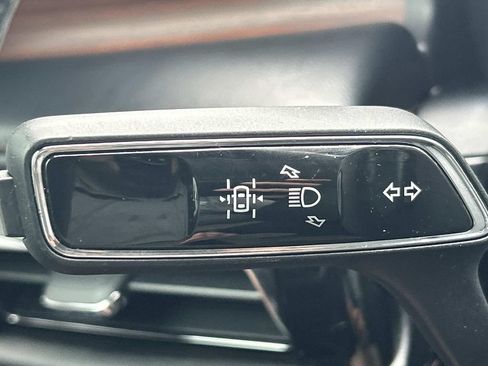 Used 2021 Lincoln Aviator Reserve AWD/4WD image 34