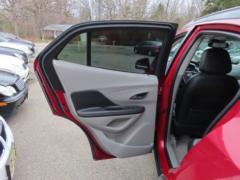 Used 2013 Buick Encore Leather image 11