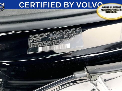 Certified 2025 Volvo XC60 B5 Plus image 41