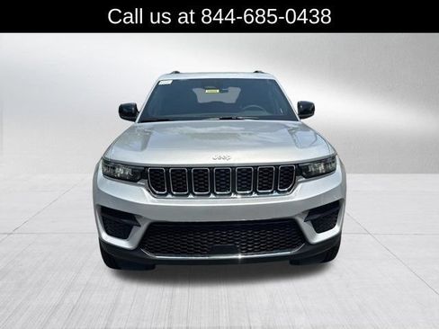 New 2026 Jeep Grand Cherokee Laredo X RWD image 2