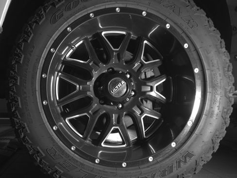 Used 2016 Toyota 4Runner Limited AWD/4WD image 9