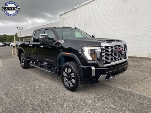 Used 2024 GMC Sierra 2500 Denali image 8