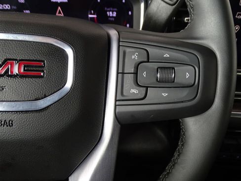 Used 2025 GMC Sierra 1500 Elevation image 28