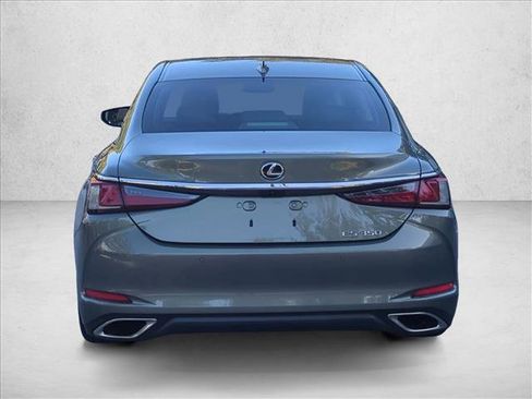 Used 2024 Lexus ES 350 w/ Premium Package image 6