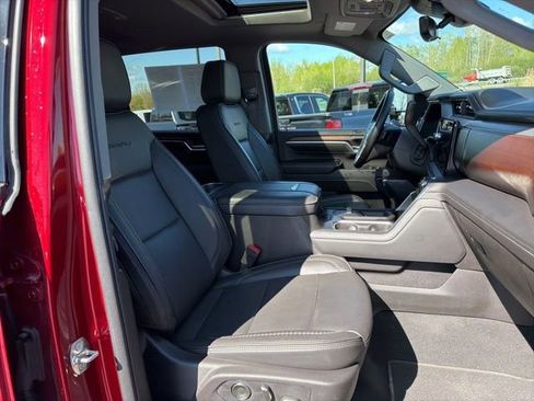 Used 2024 GMC Sierra 2500 Denali w/ Denali Reserve Package AWD/4WD image 11