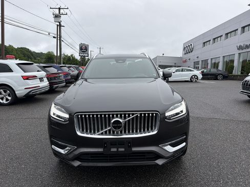 Certified 2024 Volvo XC90 B6 Ultimate w/ Protection Package Premier AWD/4WD image 2