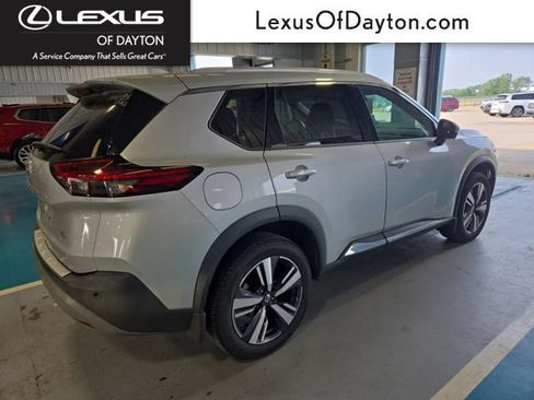 Used 2021 Nissan Rogue SL FWD image 1