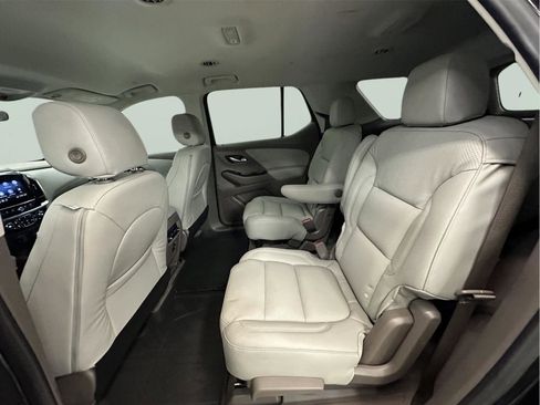 Certified 2020 Chevrolet Traverse LT image 31