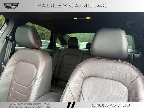 Used 2024 Volkswagen Jetta GLI Autobahn FWD image 2