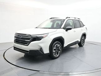 Used 2025 Subaru Forester Premium w/ Convenience Package #1 AWD/4WD video 3