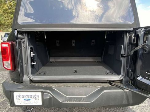 New 2025 Ford Bronco 4-Door AWD/4WD image 10