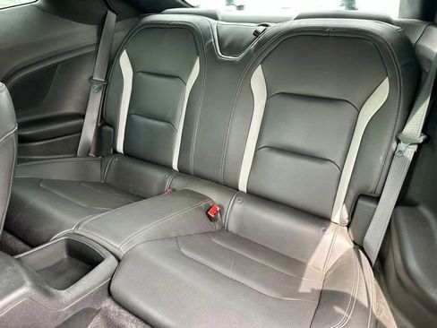 Used 2020 Chevrolet Camaro SS RWD image 16