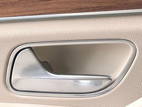 Certified 2022 Mercedes-Benz GLE 350 4MATIC image 33