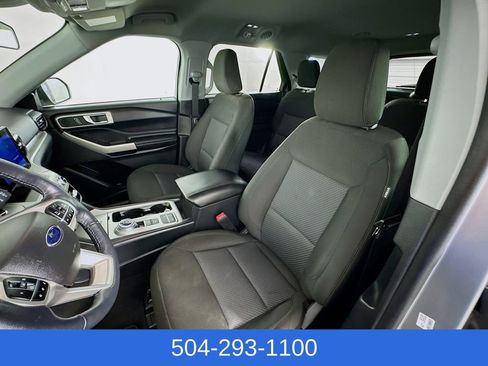 Used 2022 Ford Explorer XLT image 20