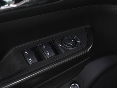 Used 2019 GMC Acadia SLT w/ LPO, Floor Liner Package image 22