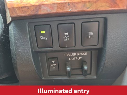 Used 2018 Toyota Tundra 1794 Edition AWD/4WD image 29