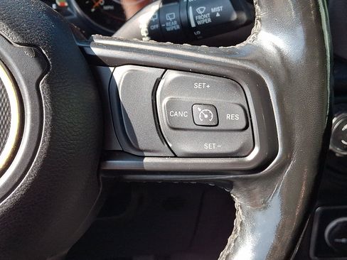 Used 2021 Jeep Wrangler Unlimited Sport AWD/4WD image 23