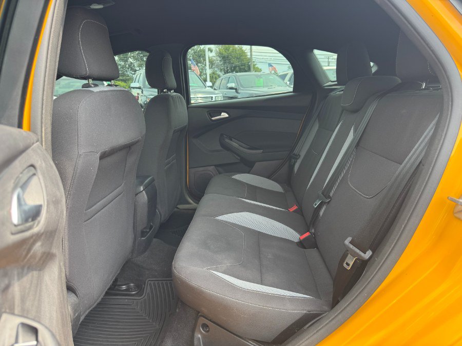 Used 2015 Ford Focus ST FWD image 16