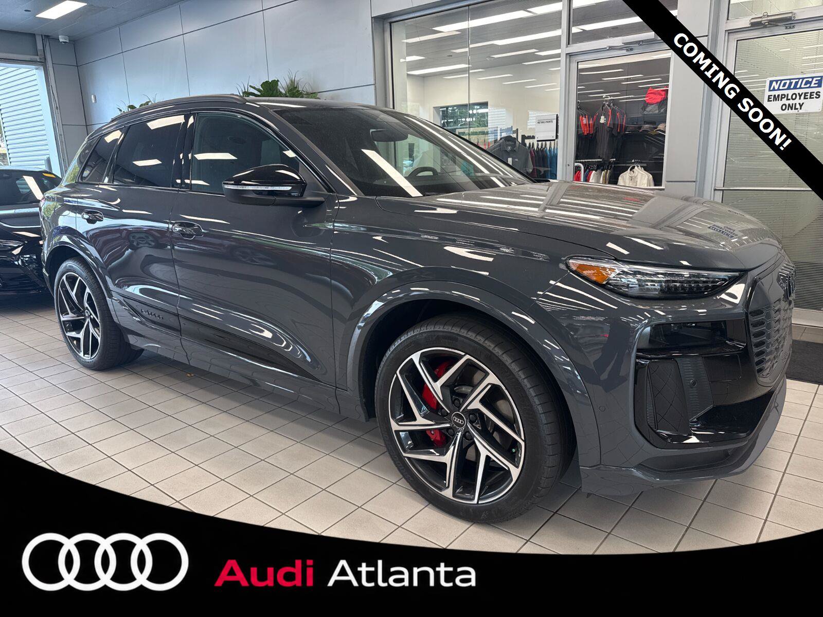 Used 2025 Audi SQ6 e-tron Prestige w/ 21" Black Optic Wheel Package AWD/4WD image 1