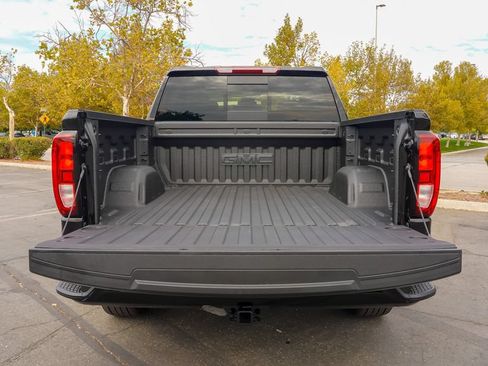 New 2026 GMC Sierra 1500 Elevation w/ Elevation Premium Package AWD/4WD image 10