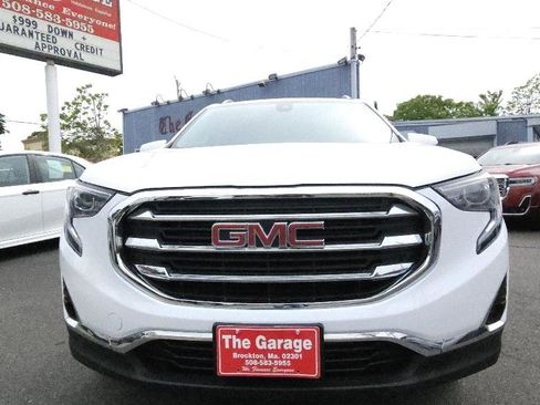 Used 2021 GMC Terrain SLT AWD/4WD image 2