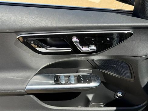 New 2025 Mercedes-Benz C 300 4MATIC Sedan image 12