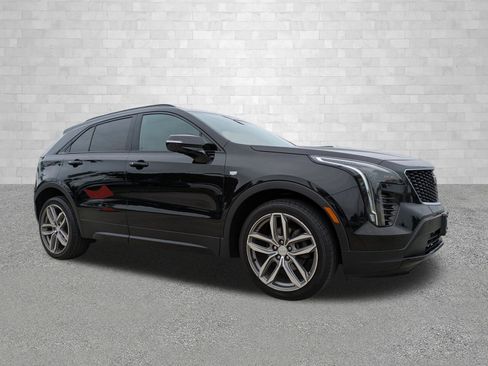 Used 2019 Cadillac XT4 Sport image 1