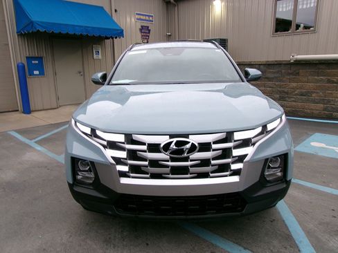 Used 2023 Hyundai Santa Cruz SEL w/ Activity Package image 2