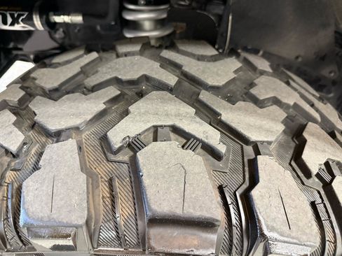 Used 2021 Toyota Tacoma TRD Off-Road w/ TRD Premium Off Road Package image 11