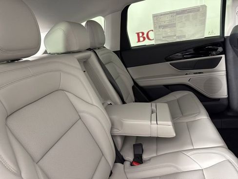 New 2026 Lincoln Nautilus Premier w/ Jet Appearance Package image 23