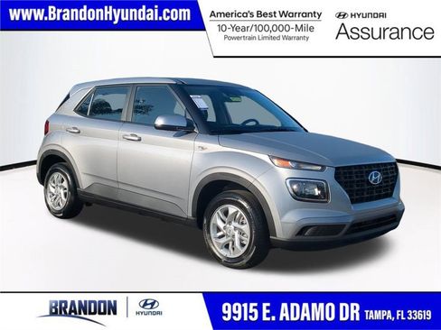 New 2026 Hyundai Venue SE image 1