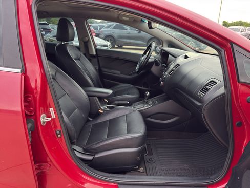 Used 2015 Kia Forte EX w/ Premium Package FWD image 12